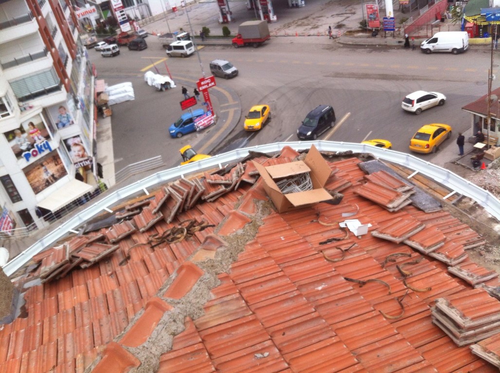 İzmir Çatı İşleri